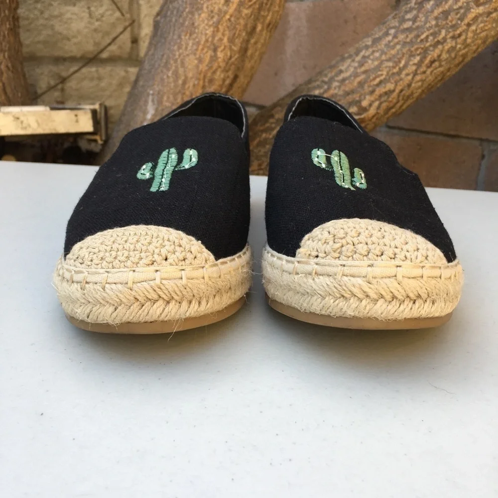 Top Moda Cactus Slip On Espadrille Size 8.5